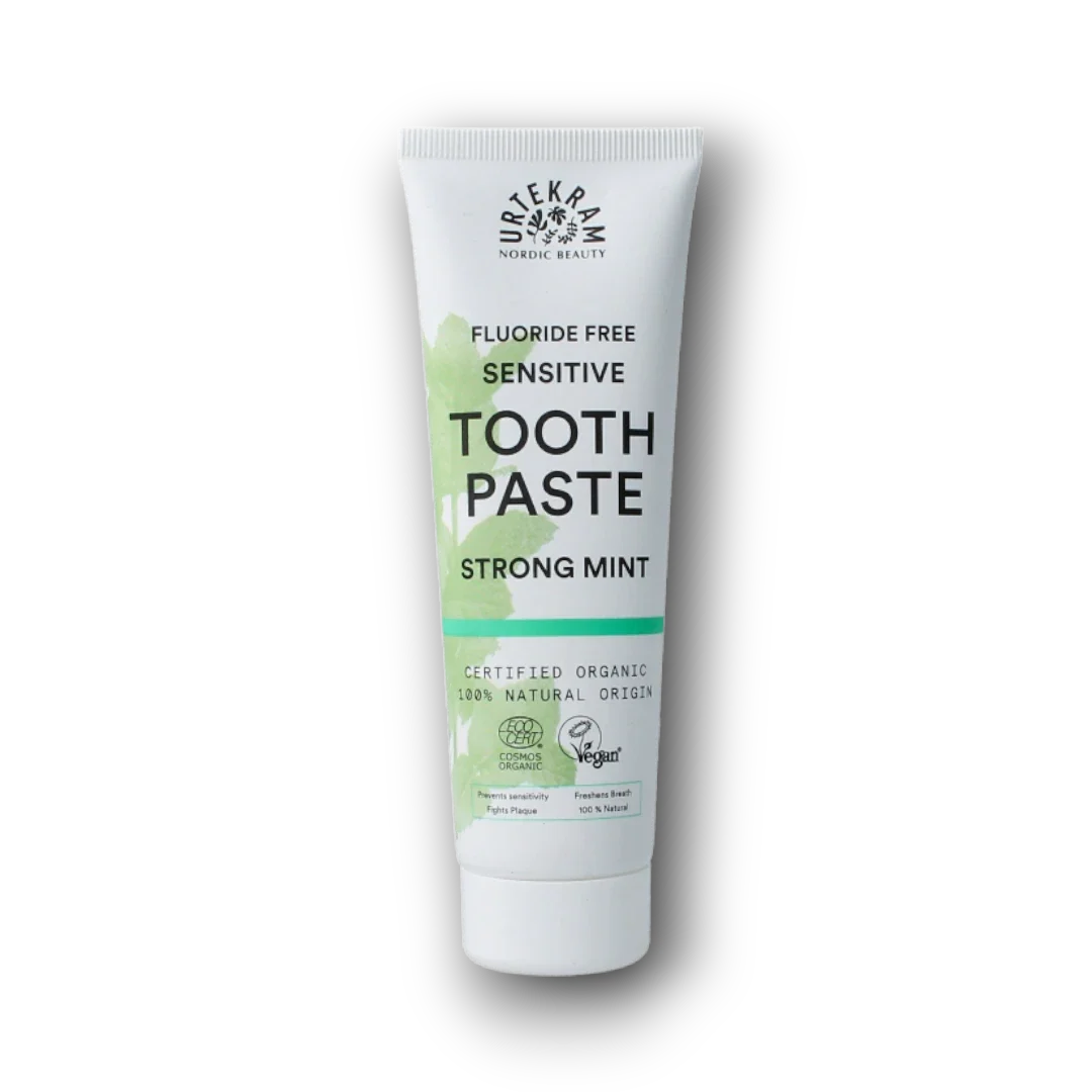 Urtekram Tandpasta sensitive strong mint fluoridevrij 75 Milliliter